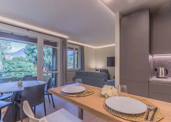 Daire Casa Sandra Giardino E Perledo